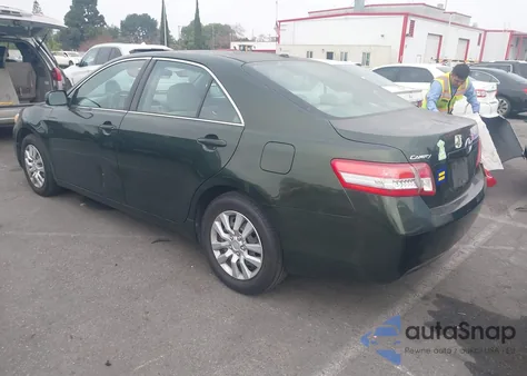 2011 Toyota Camry Le from USA, damaged, VIN 4T1BF3EK0BU582143